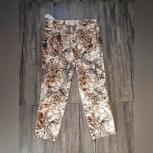 Chicos Leopard Print Design Stretch Denim  Pants - Picture 5 of 5